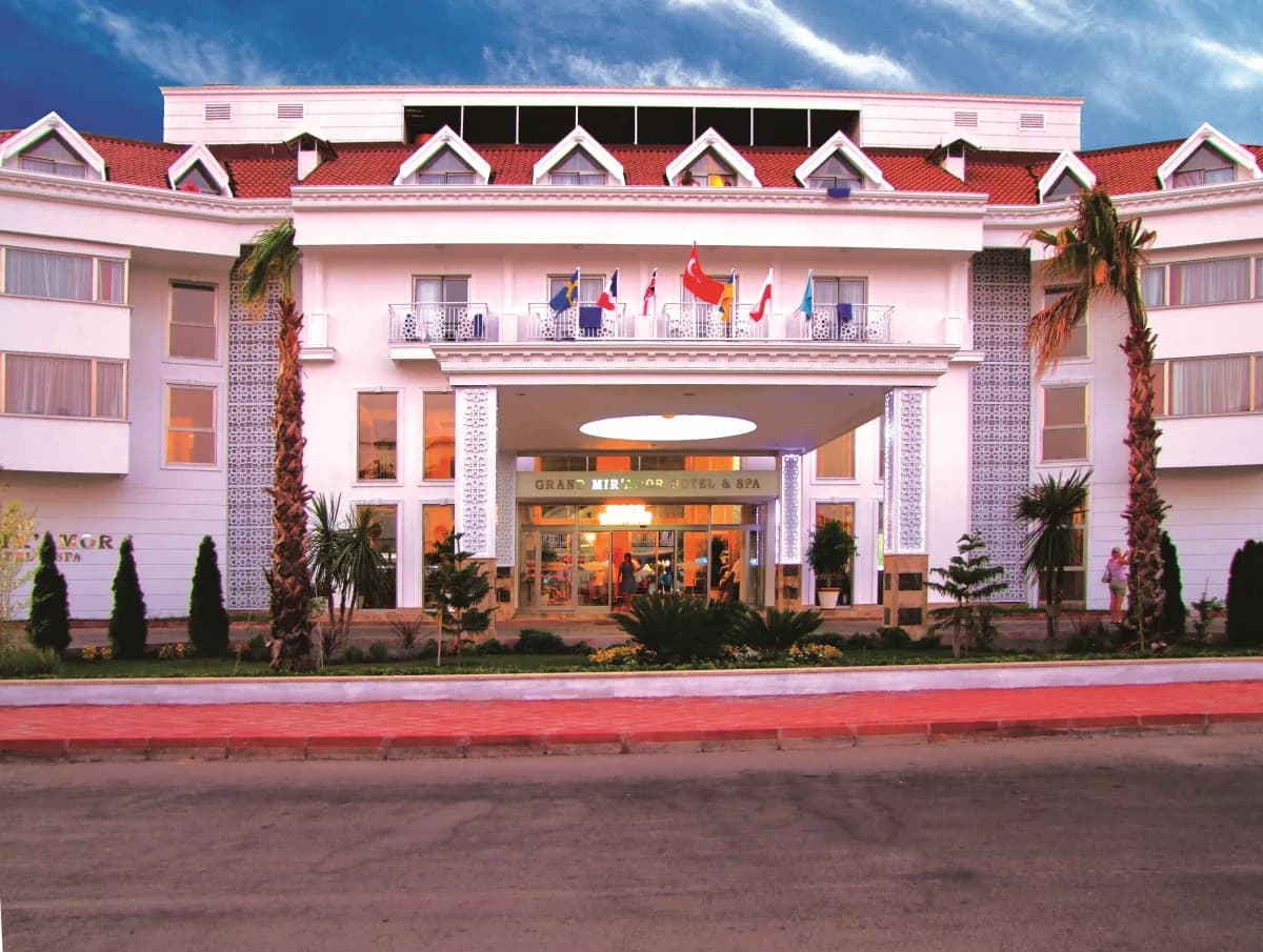 Grand Miramor Hotel - photo 5