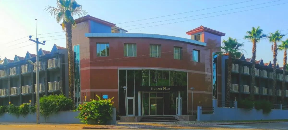 Grand Nar Hotel