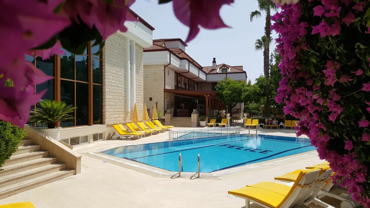 Felice Hotel - photo 5