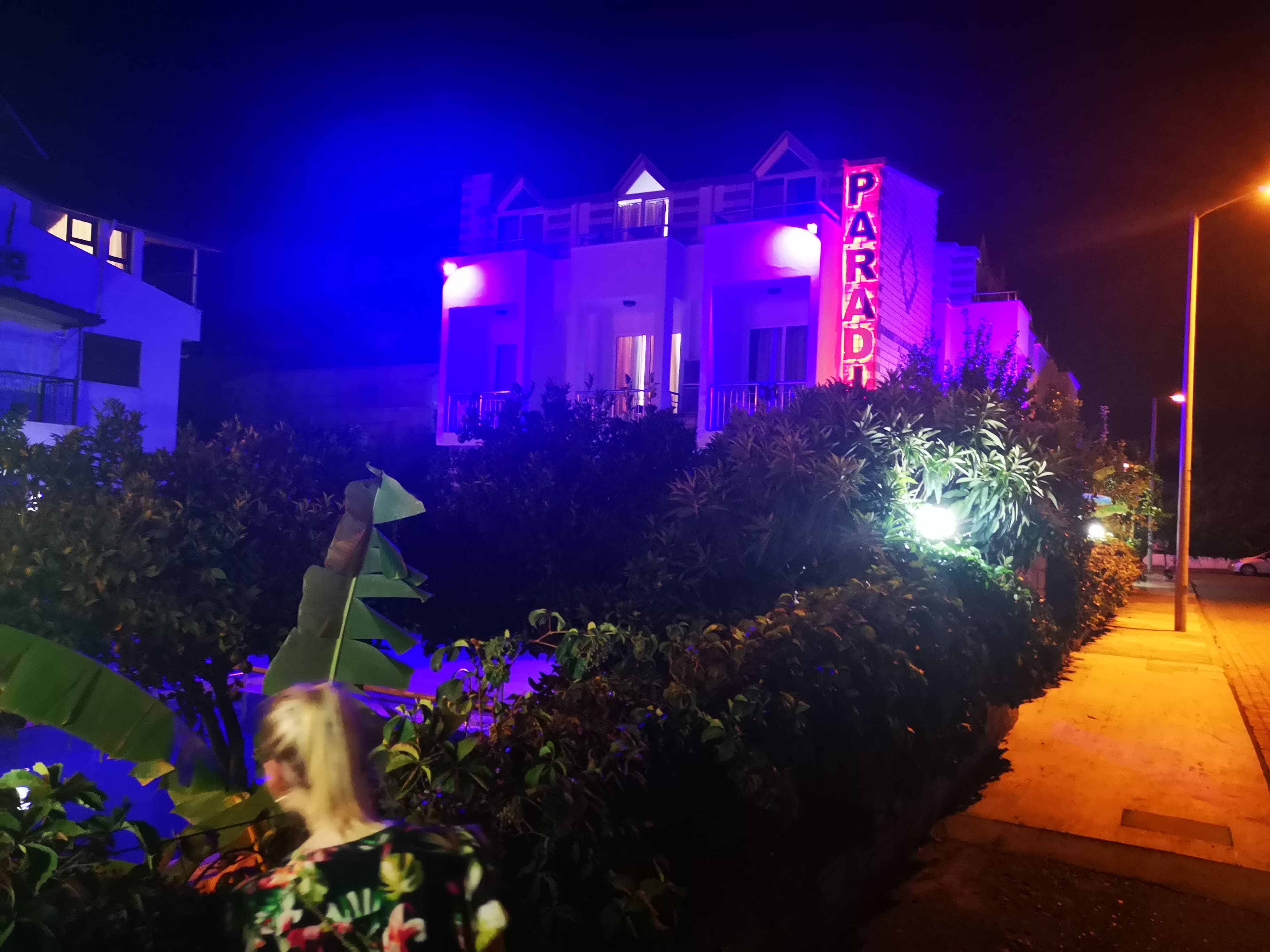 Hotel Paradise - photo 8