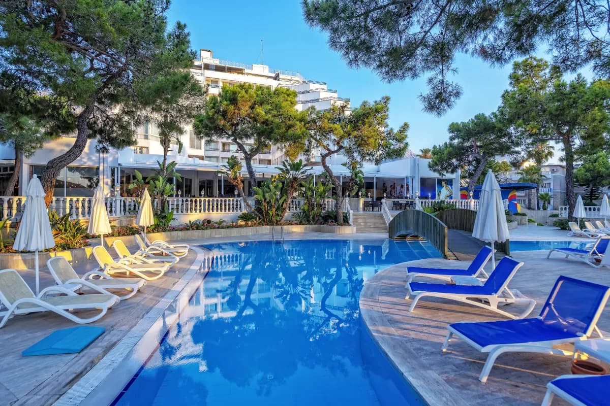 Amara Comfort Resort - photo 4
