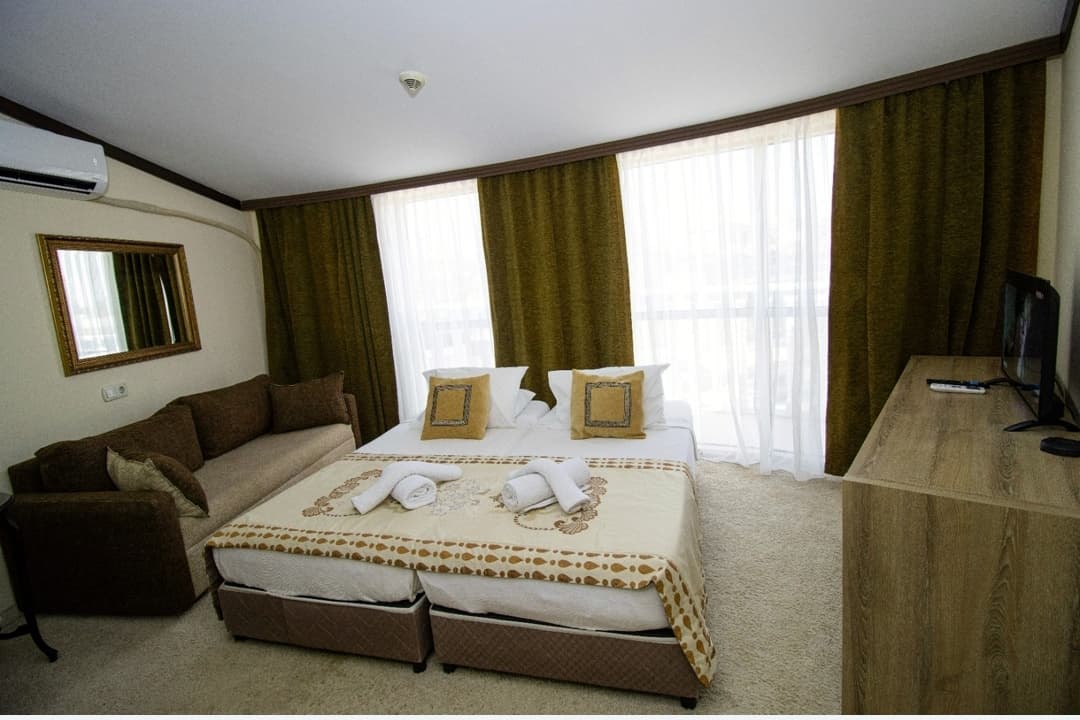 RK Magic Dream Hotel - photo 2