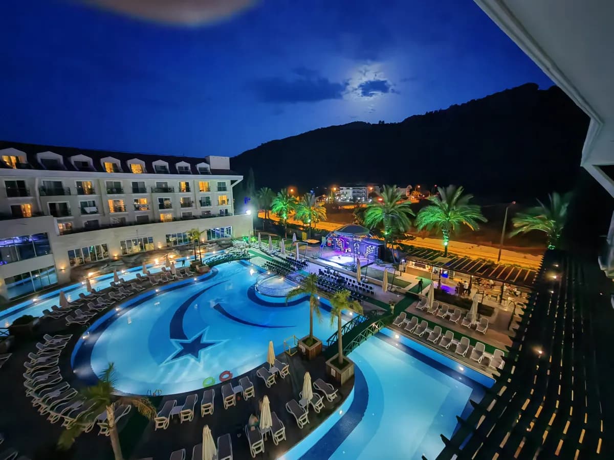 Meder Resort Hotel - photo 4