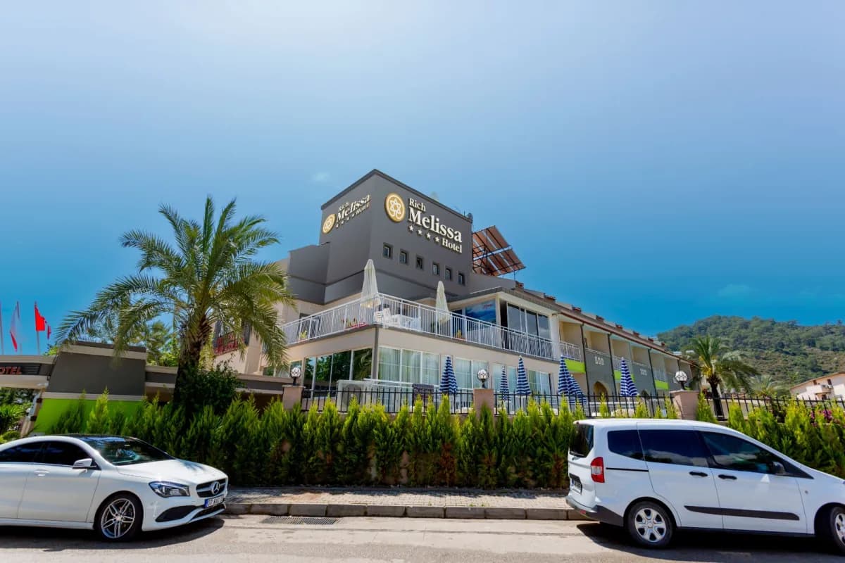 Rich Melissa Hotel - photo 7