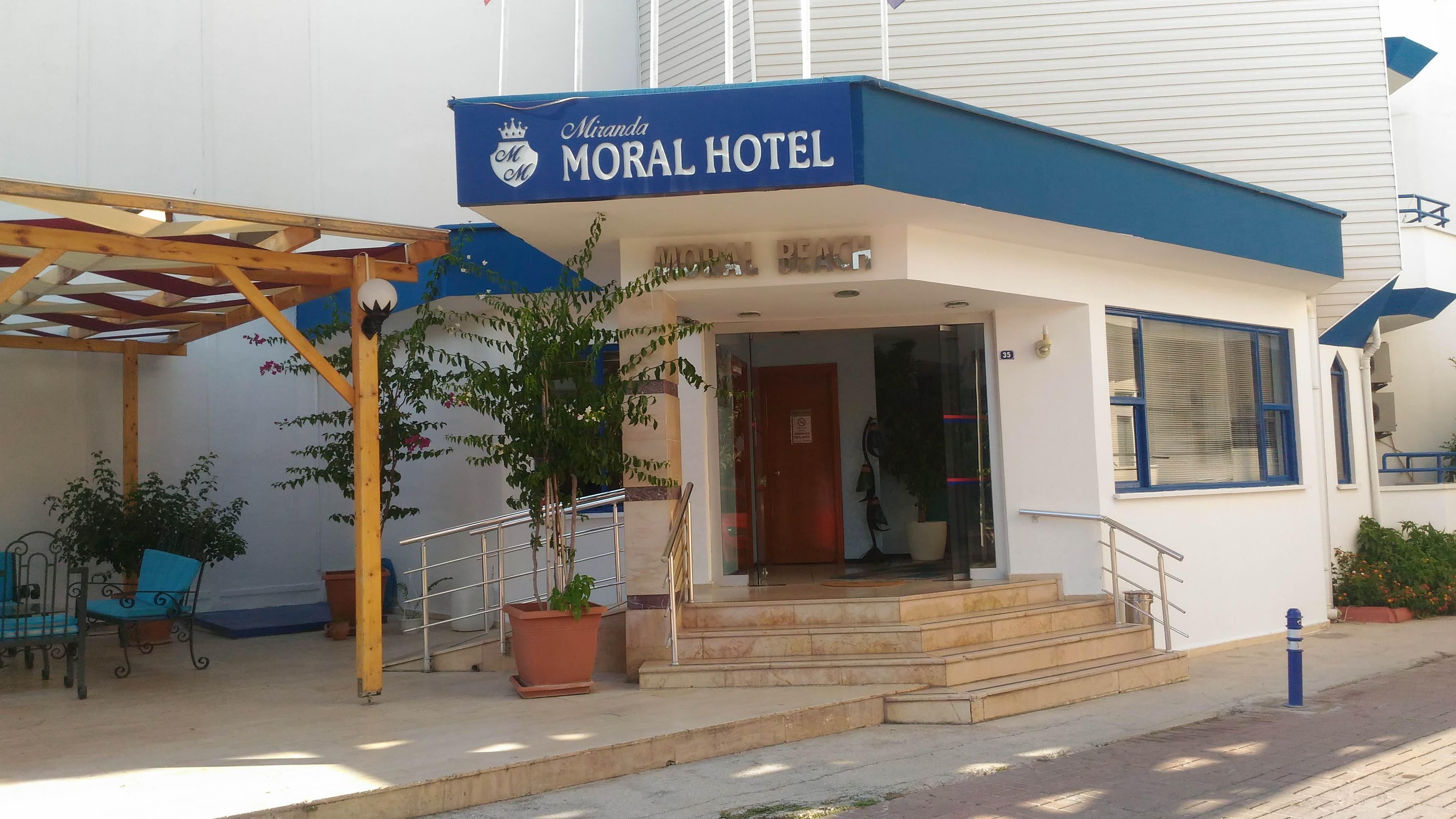Miranda Moral Beach Hotel - photo 8