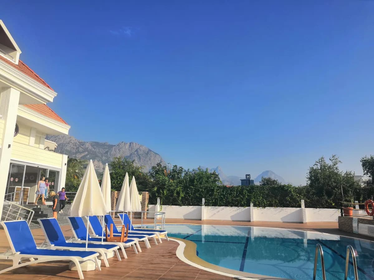 Monk Boutique Hotel - photo 4