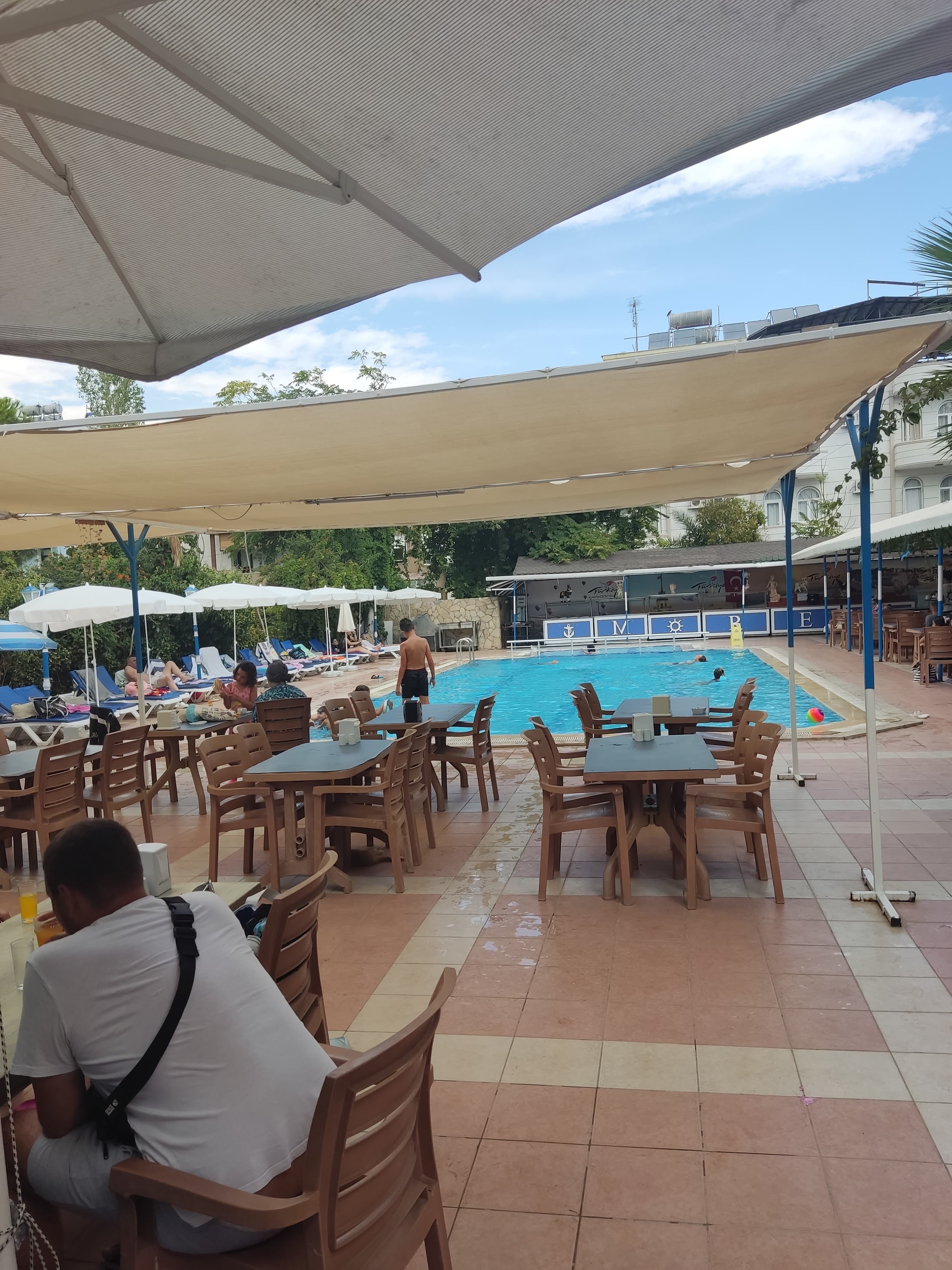 More Beach Hotel