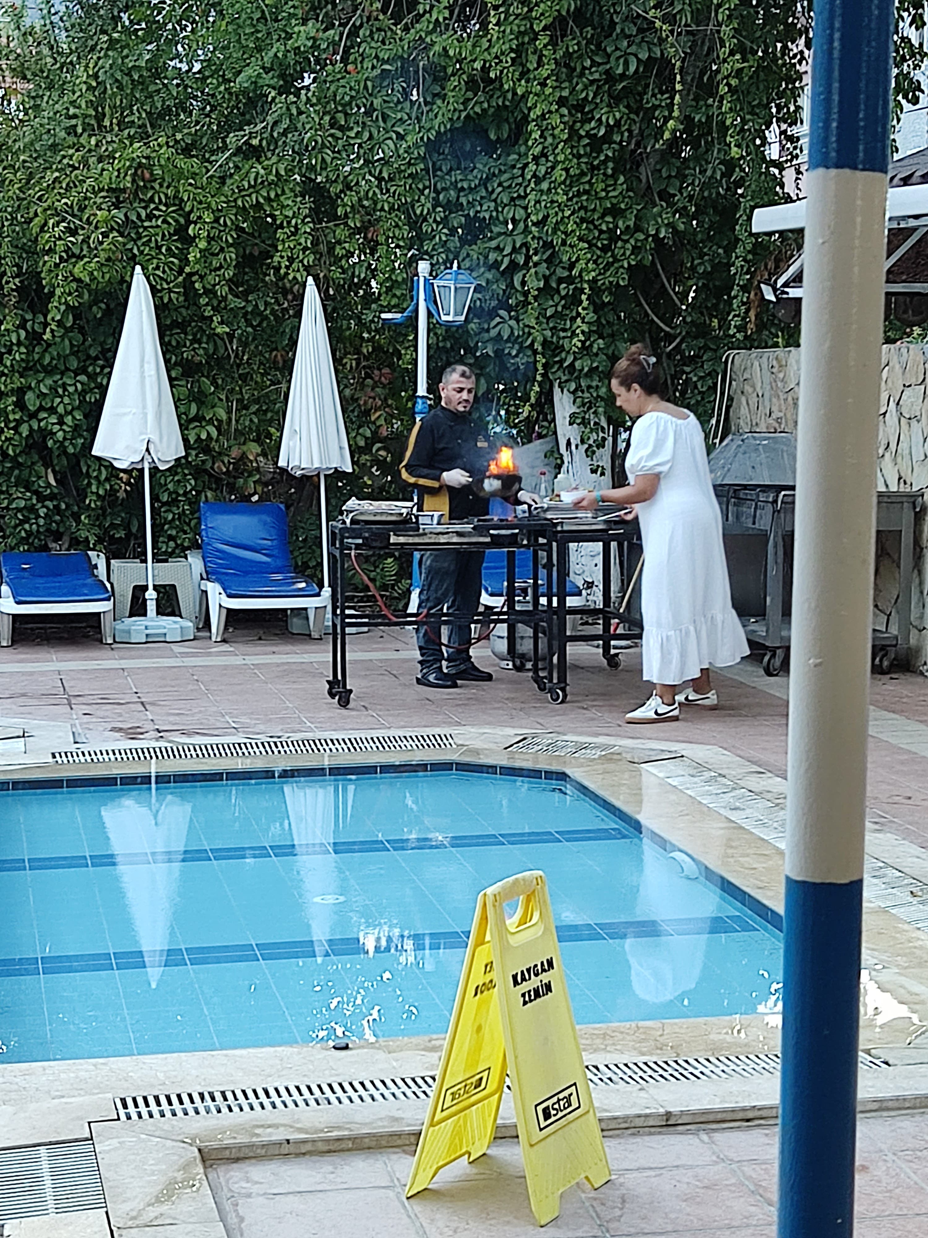 More Beach Hotel - photo 3