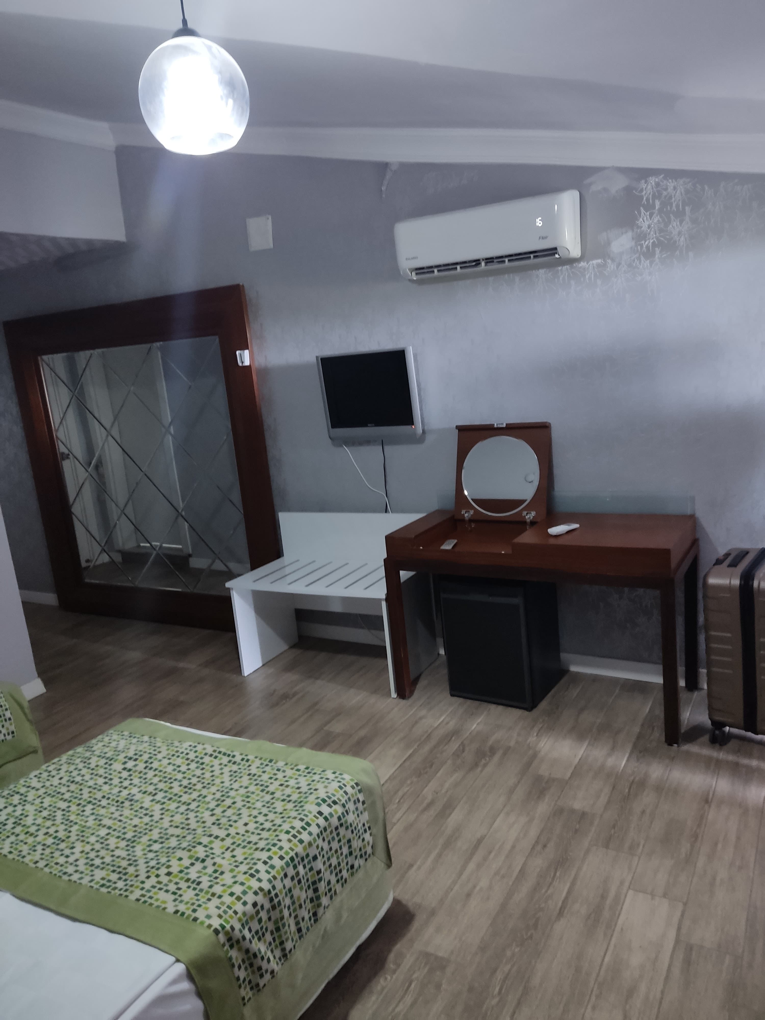 More Beach Hotel - photo 6