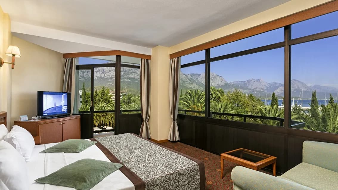 Ozkaymak Marina Hotel - photo 2