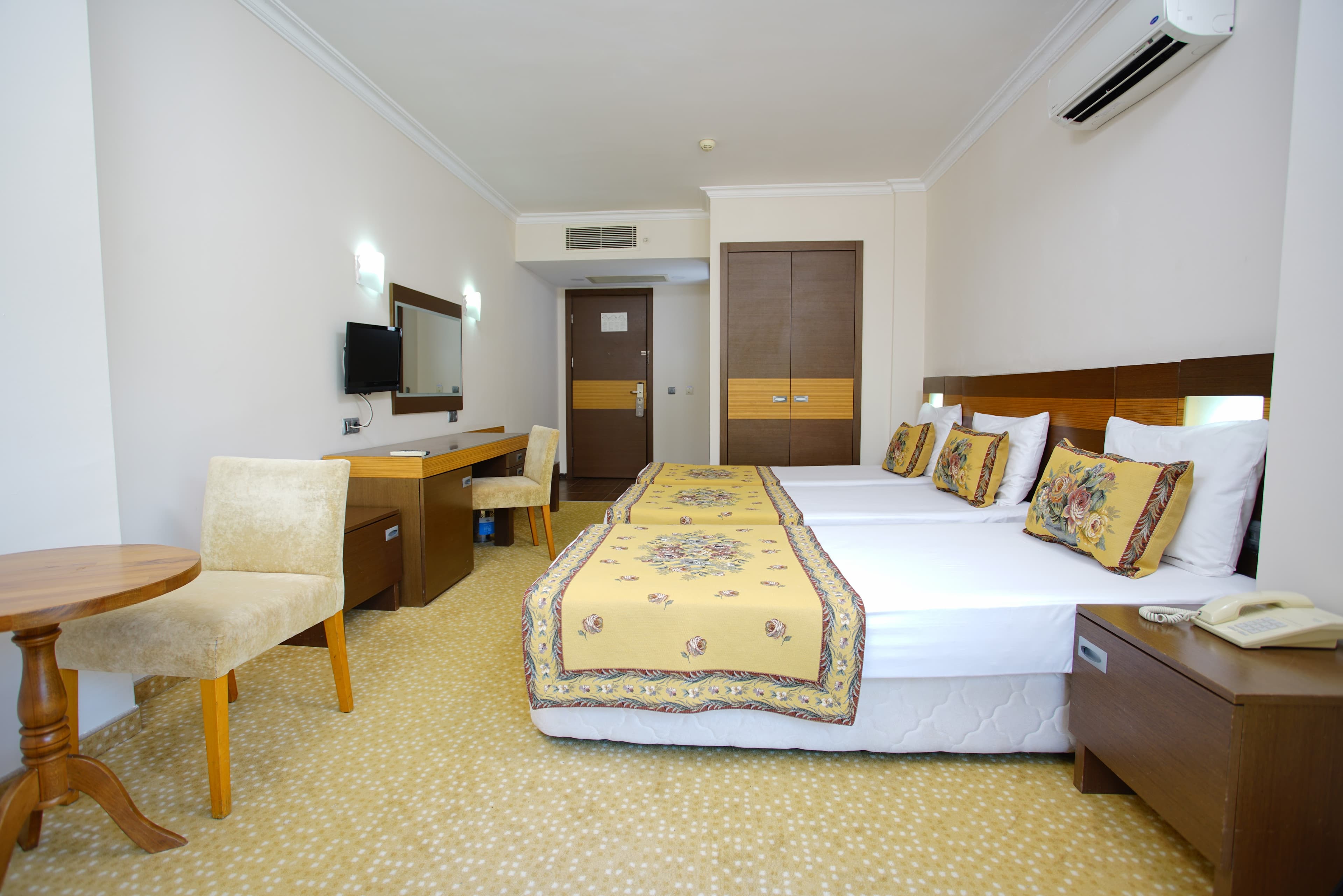Perre La Mer Hotel Resort & Spa - photo 2
