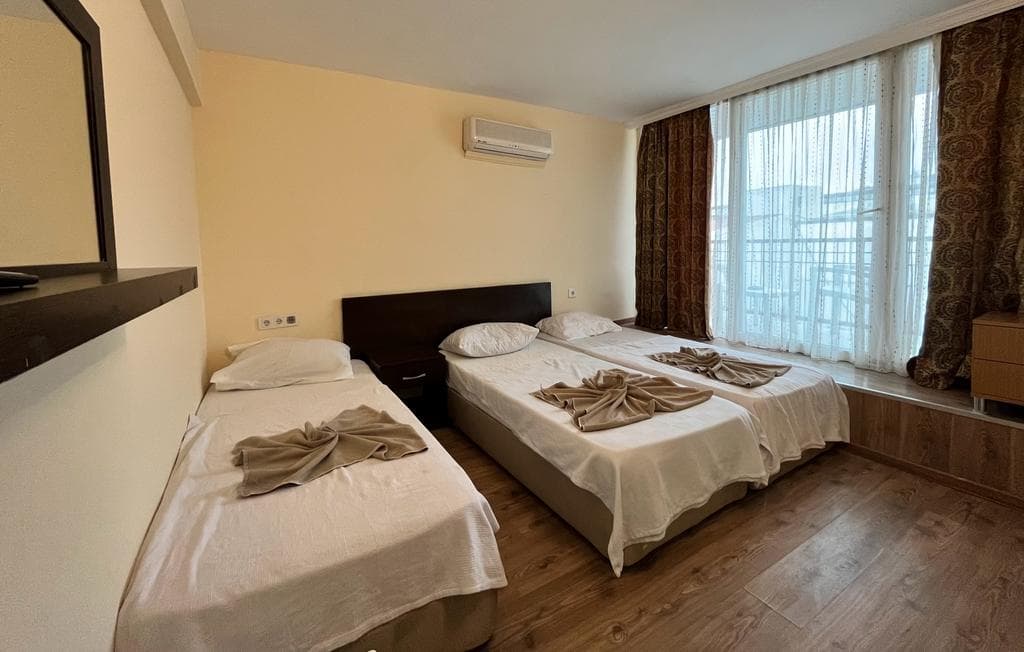 Romeo Beach Otel - photo 2