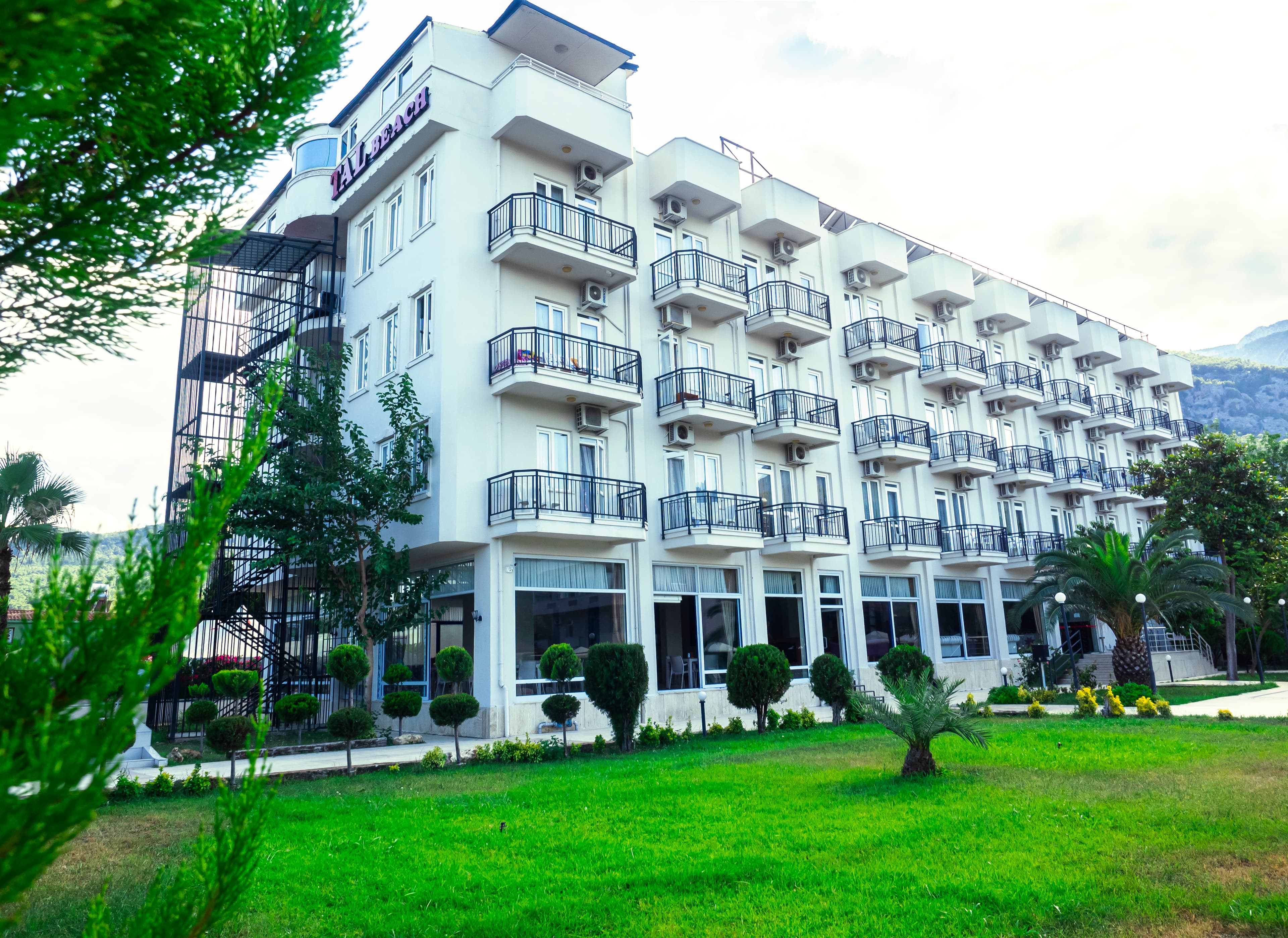 Tal Beach Hotel