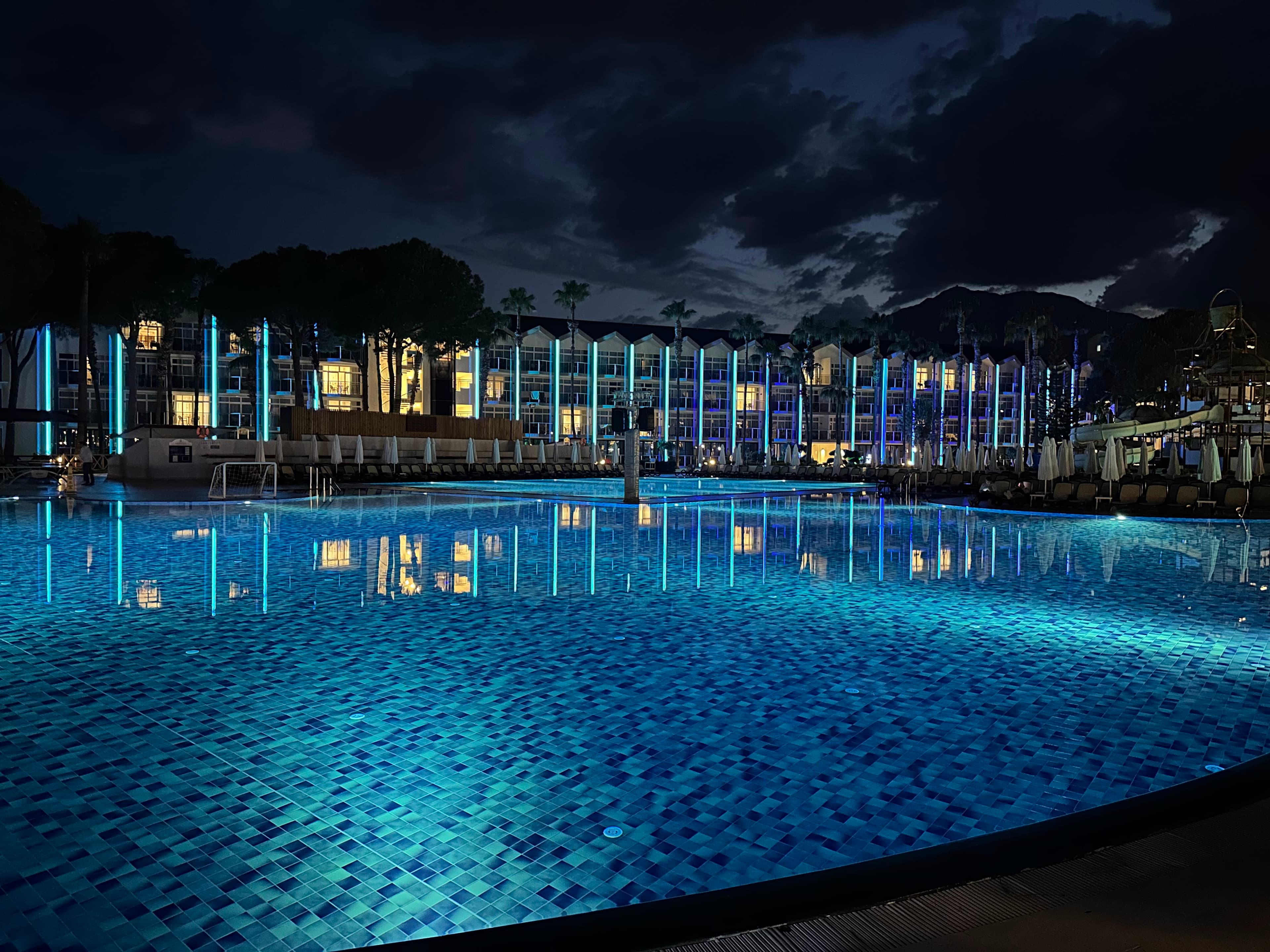 Dobedan World Palace Kemer
