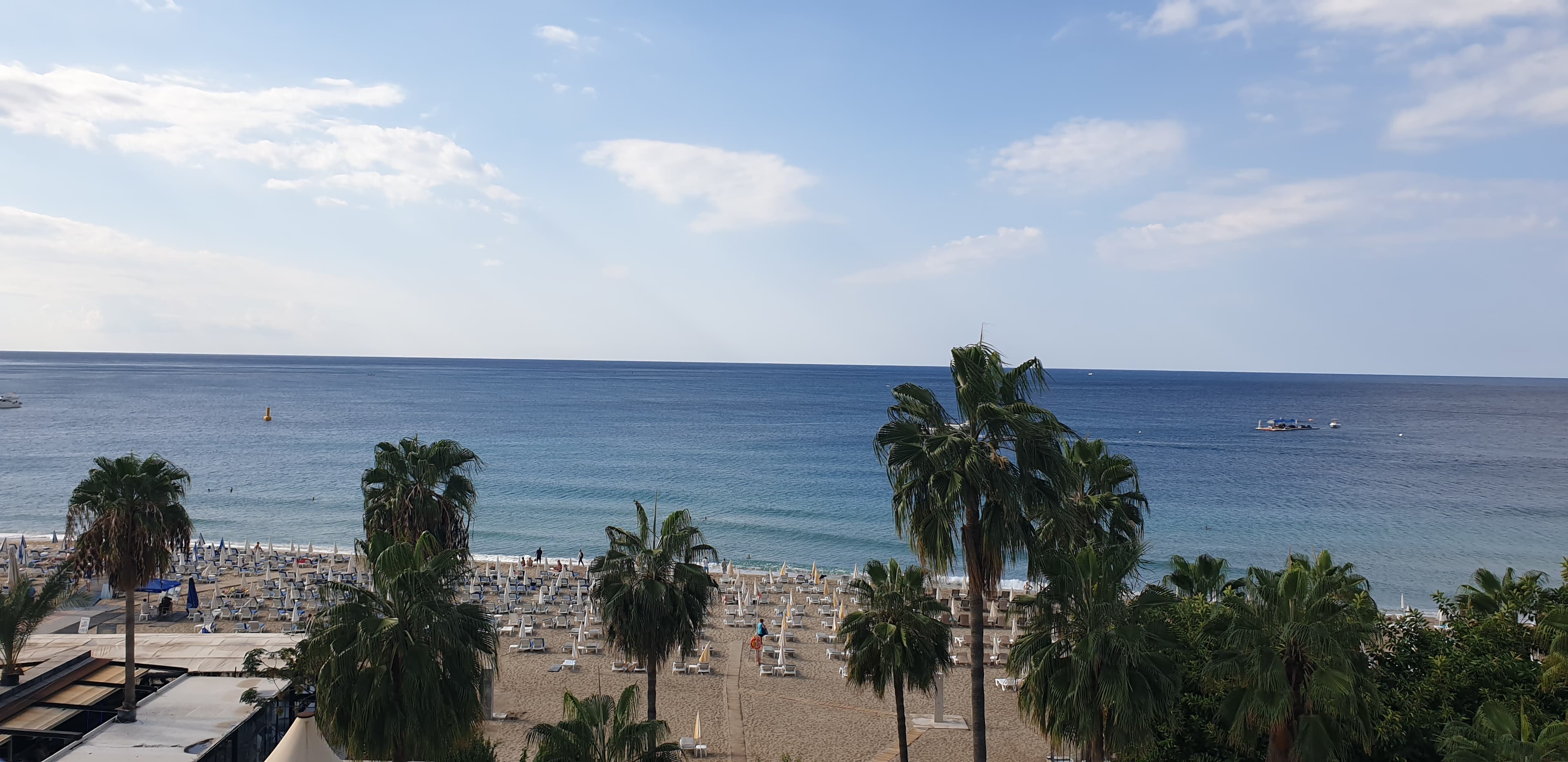 Elysee Beach Hotel - photo 9