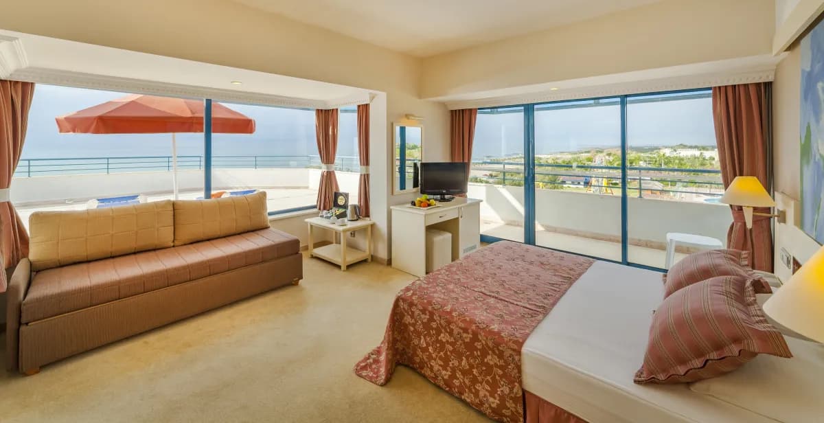 Sunrise Resort Hotel - photo 9