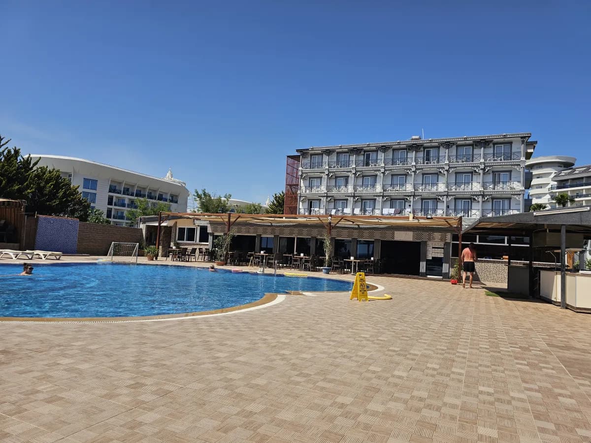 Elysium Elite Hotel - photo 6