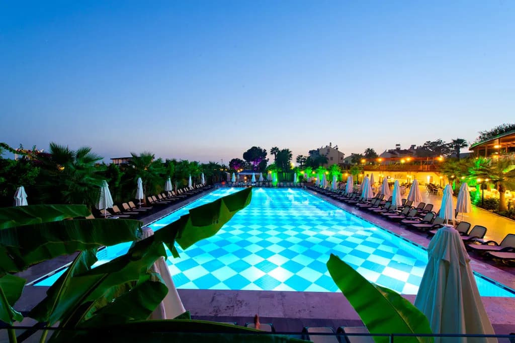 Raymar Hotels & Resorts - photo 9