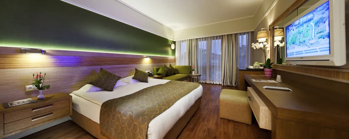Club Grand Side - photo 2