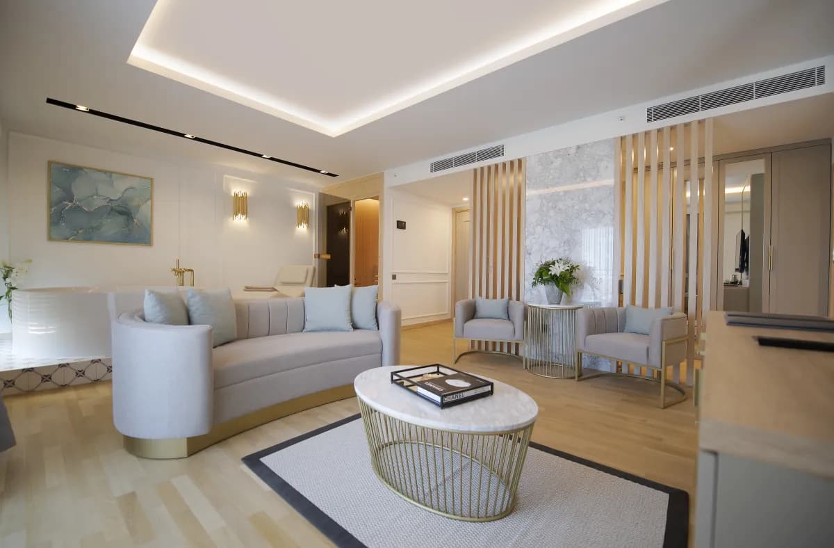 Miramare Queen Hotel - photo 5
