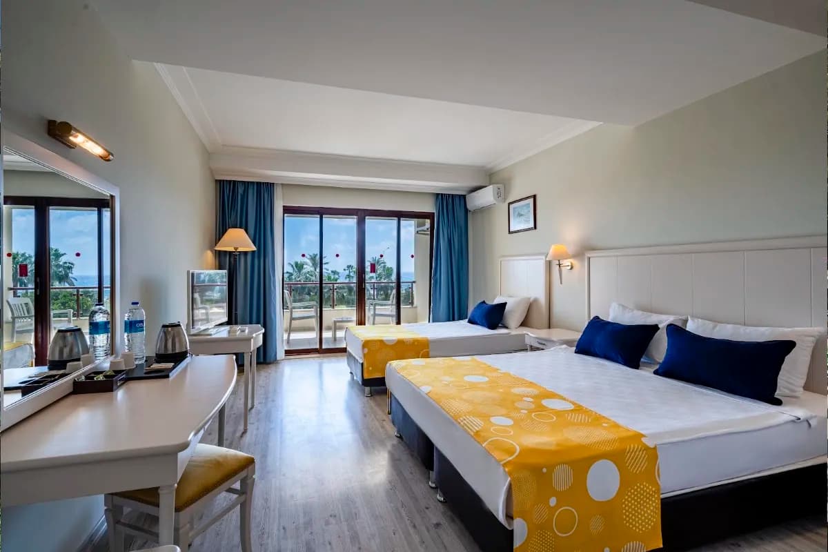 Miarosa İncekum Beach - photo 2