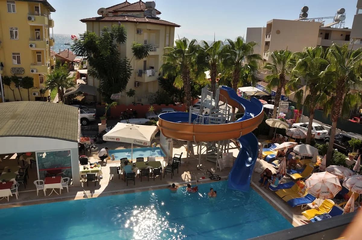 Saygılı Beach Hotel - photo 8