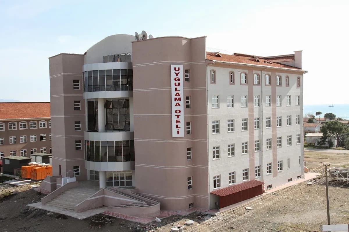 Kumluca Uygulama Oteli - photo 8