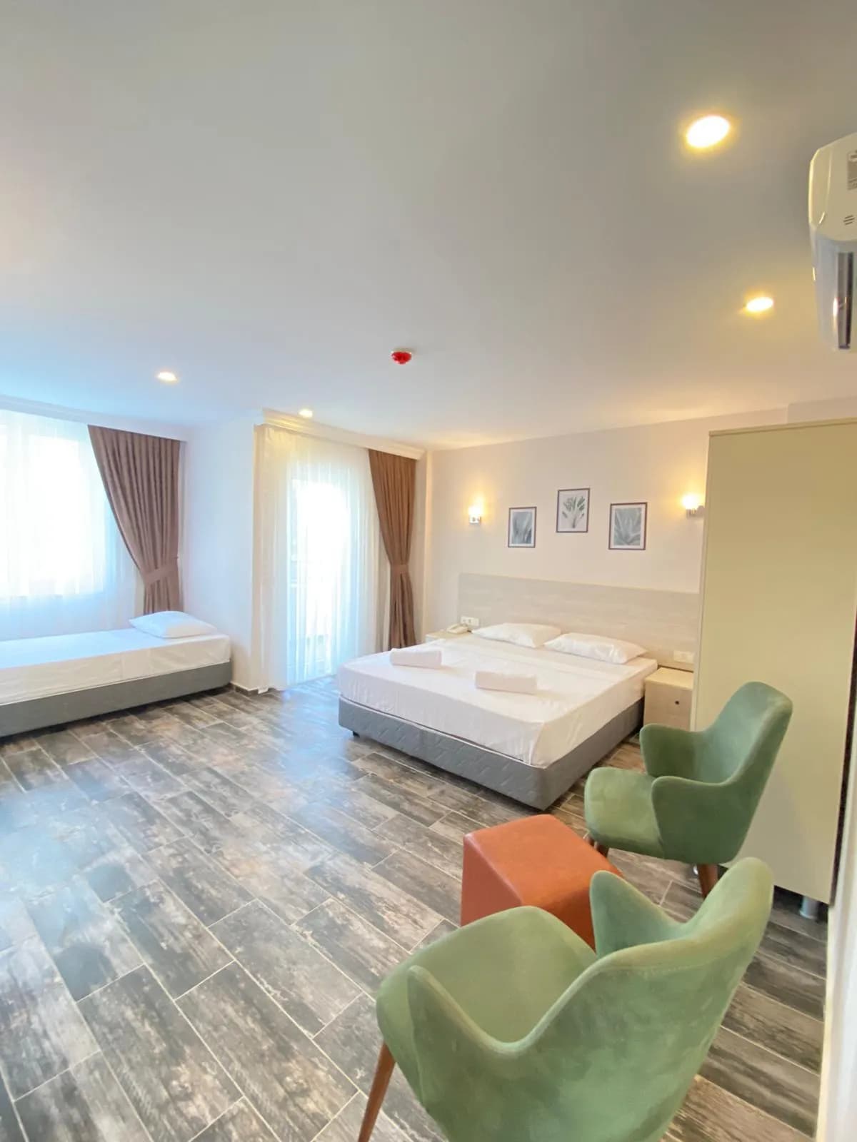 Dream Town Hotel&Restaurant - photo 9