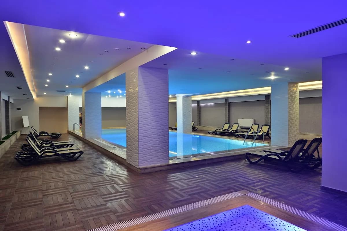 Dolphin Family Otel - photo 3