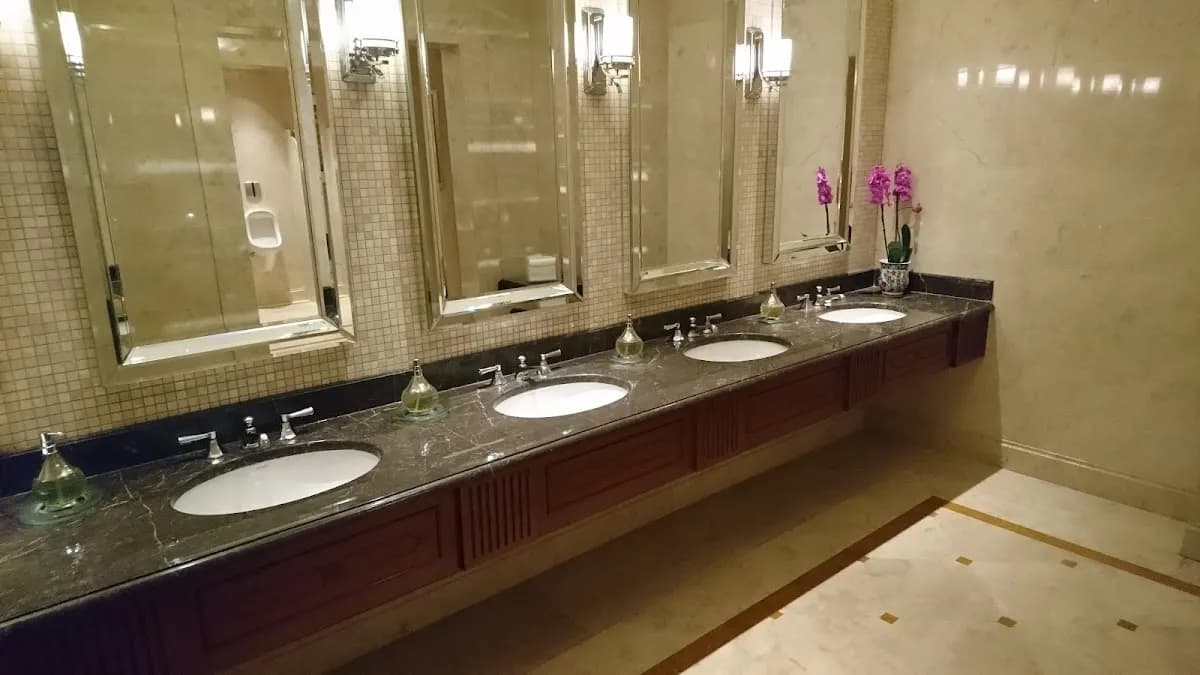 Four Seasons Hotel Istanbul At The Bosphorus - photo 4
