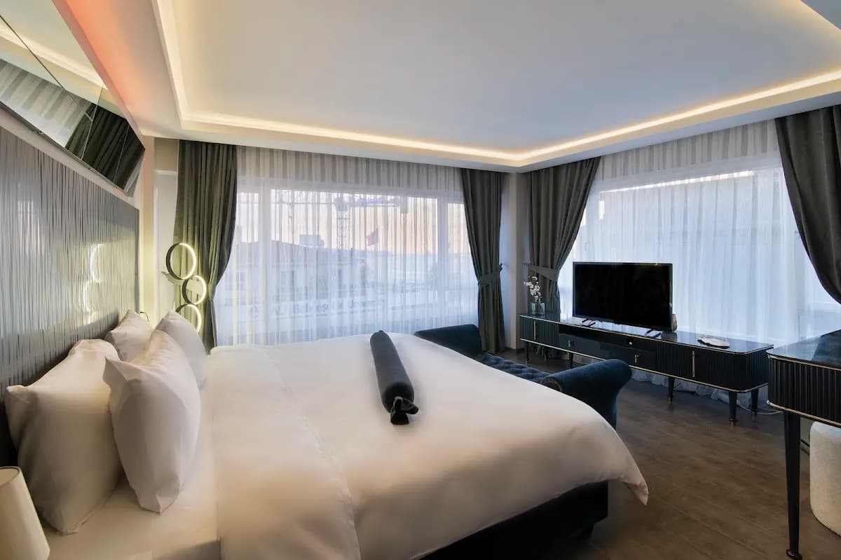 Via Çırağan Hotel - photo 2