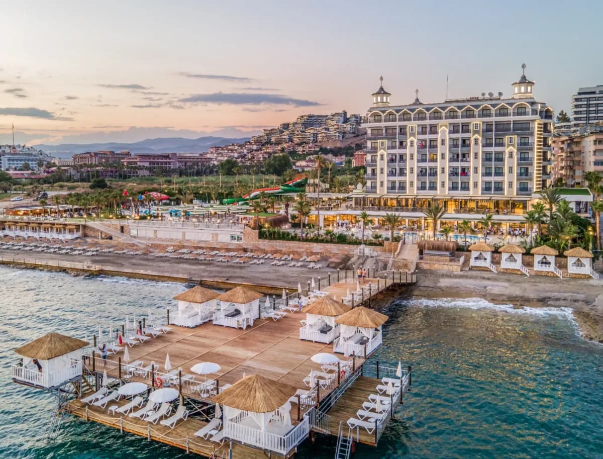 Aria Resort & Spa Hotel - photo 8