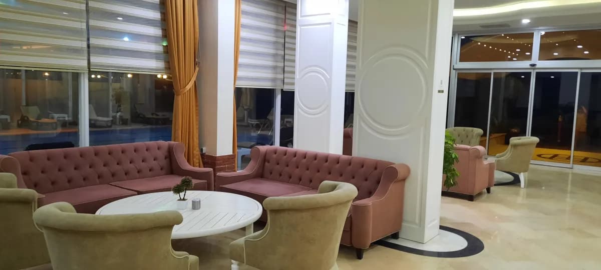 Golden Orange Hotel - photo 4