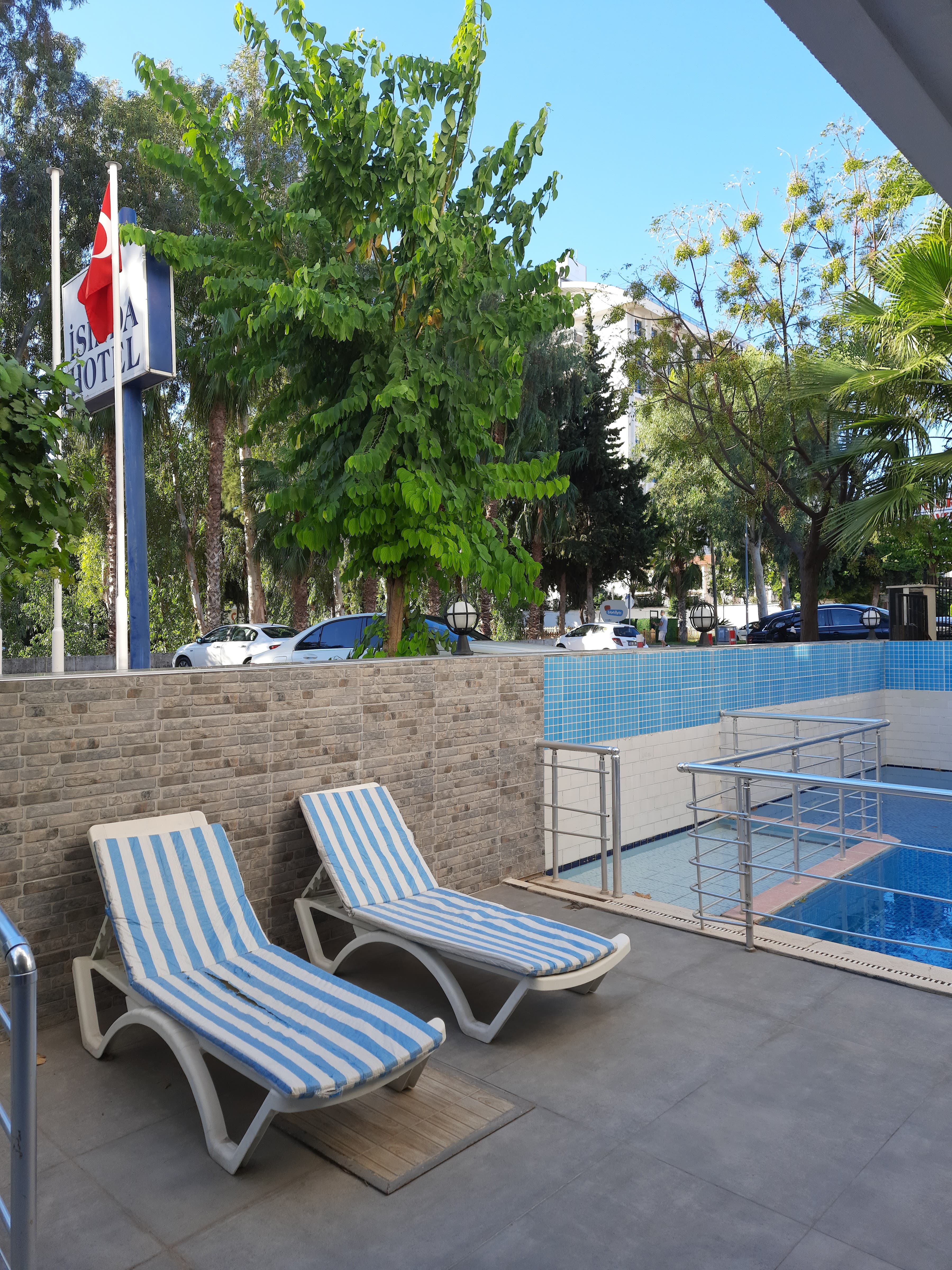 Isinda Hotel - photo 4
