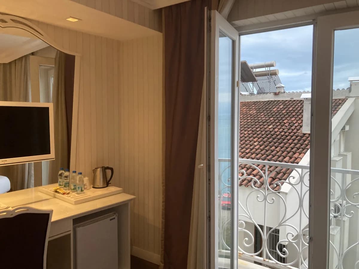 La Boutique Hotel & Suites - photo 4