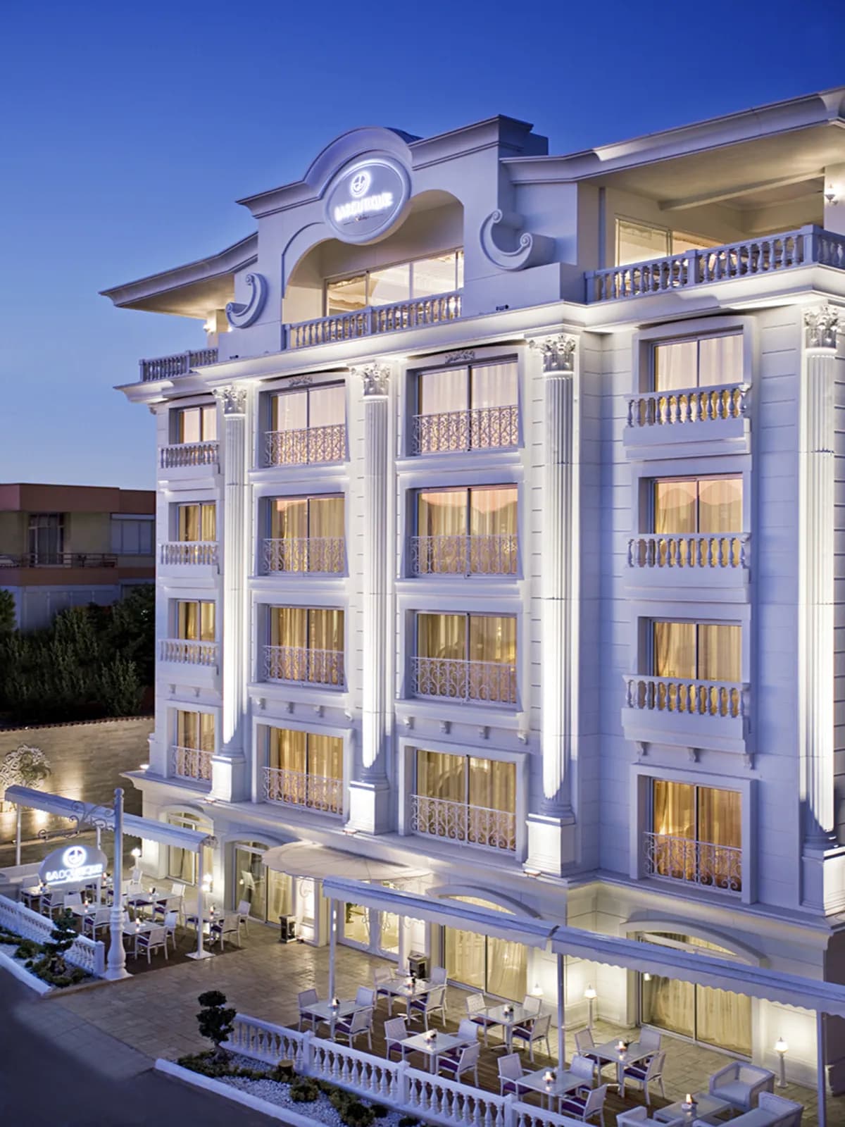 La Boutique Hotel & Suites - photo 6