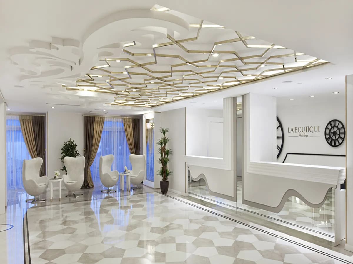La Boutique Hotel & Suites - photo 7