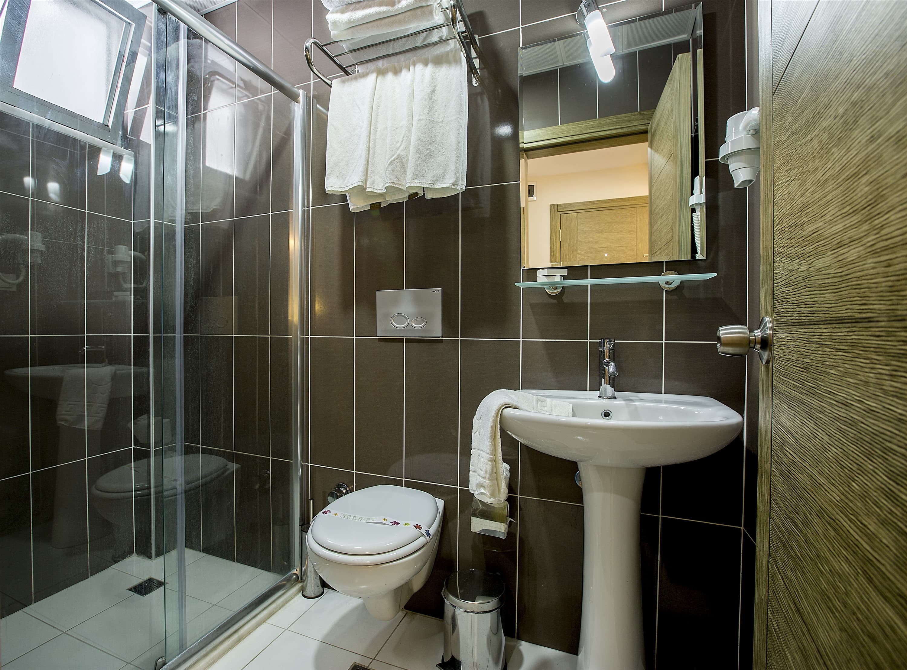 Arsi Enfi City Beach Hotel - photo 4
