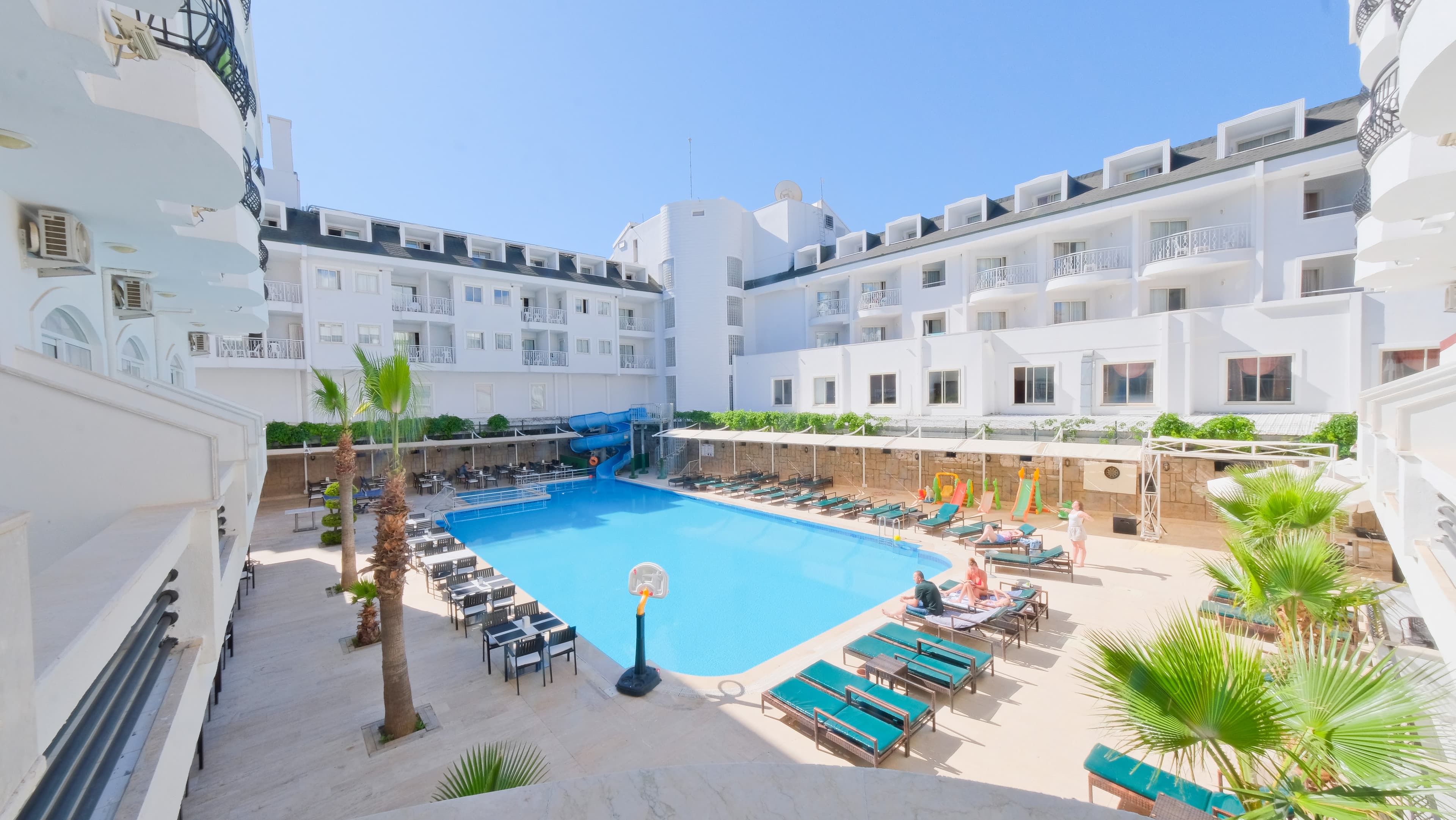 BESO Beach Hotel - photo 5
