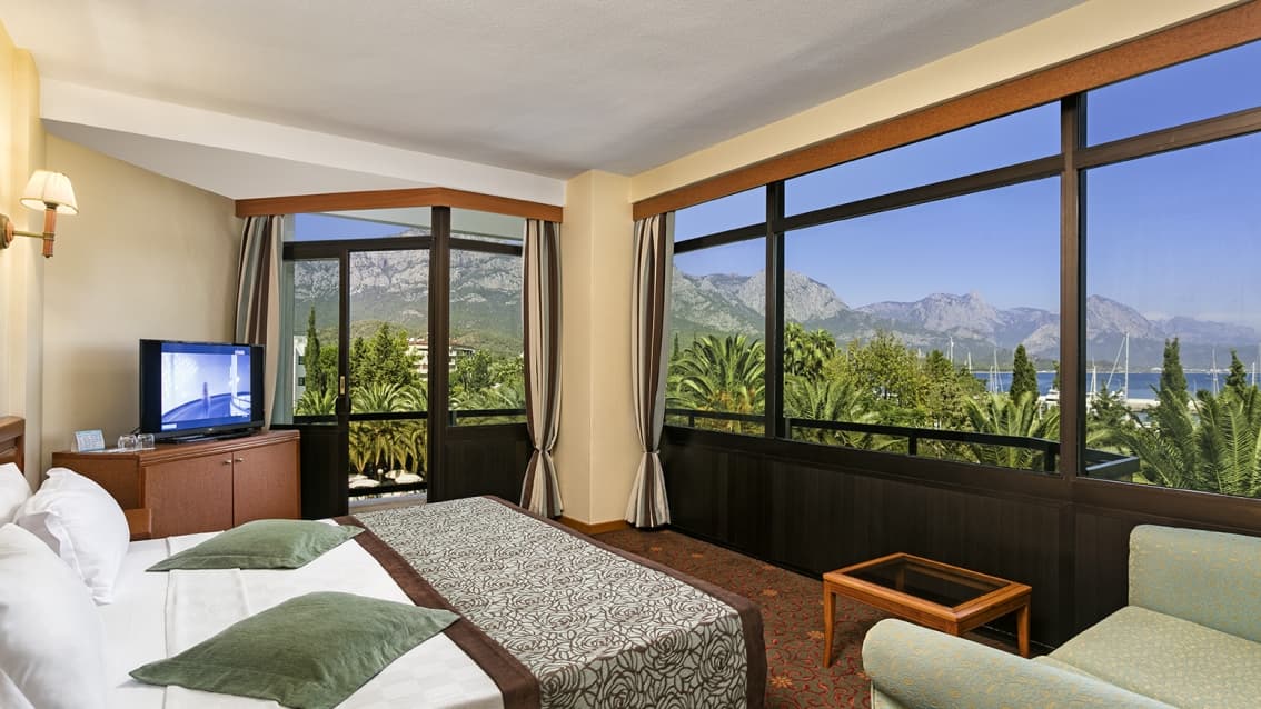 Ozkaymak Marina Hotel - photo 2